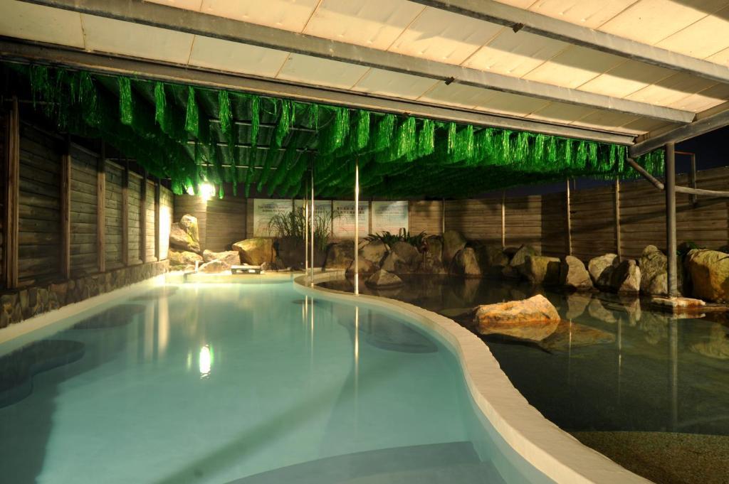 Chat Hot Spring Resort Ťi-lung Exteriér fotografie