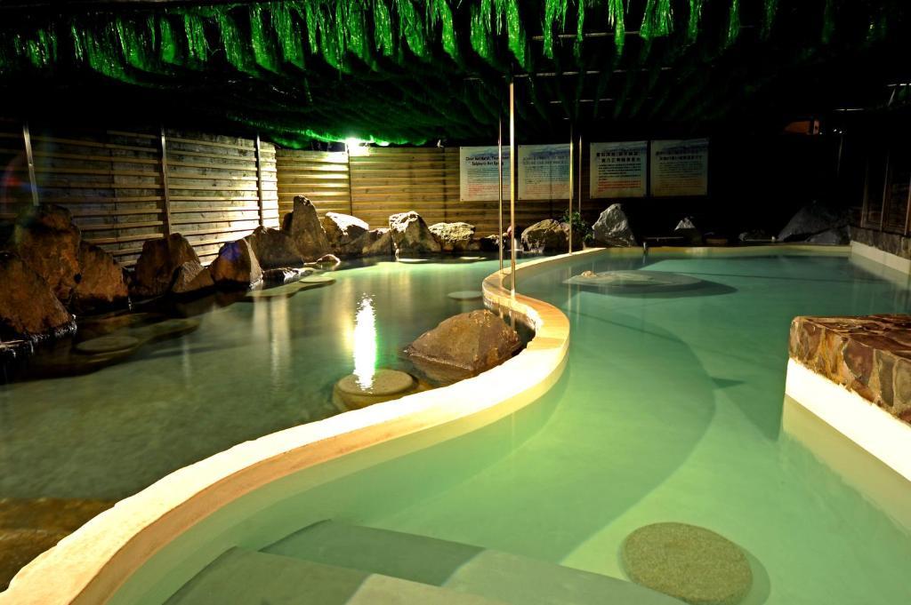 Chat Hot Spring Resort Ťi-lung Exteriér fotografie