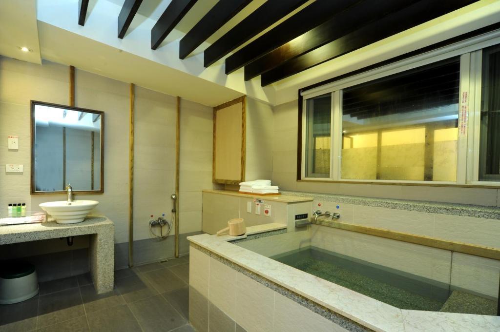 Chat Hot Spring Resort Ťi-lung Exteriér fotografie
